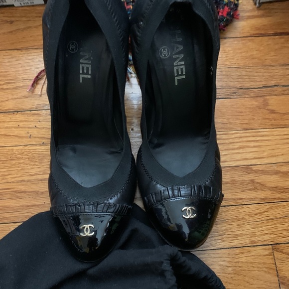 Chanel pumps - Picture 1 of 11